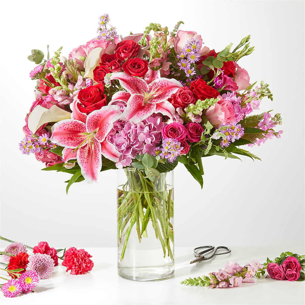 Swooning Over You - A Luxury Florist Original – Lumaya Florals, Rock Hill SC
