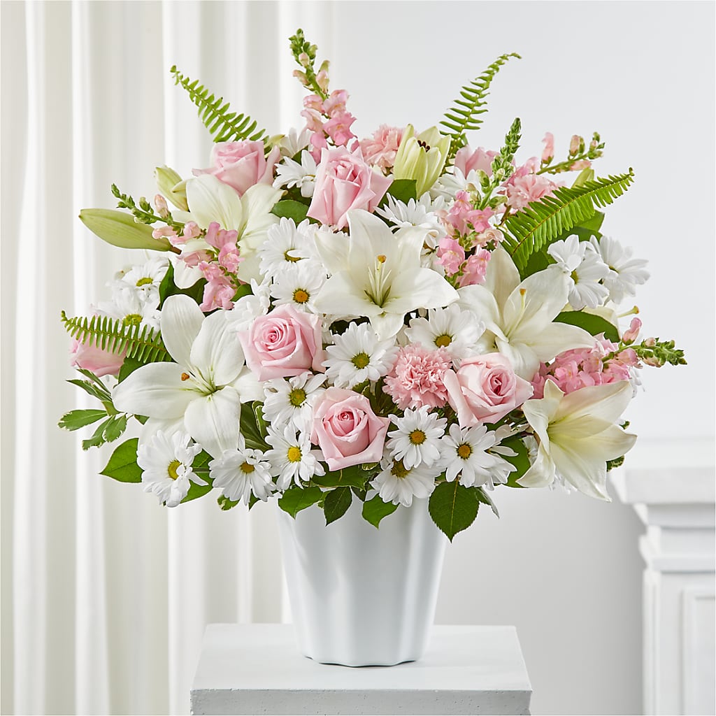 Soft Touch Tabletop Basket – Lumaya Florals, Rock Hill SC
