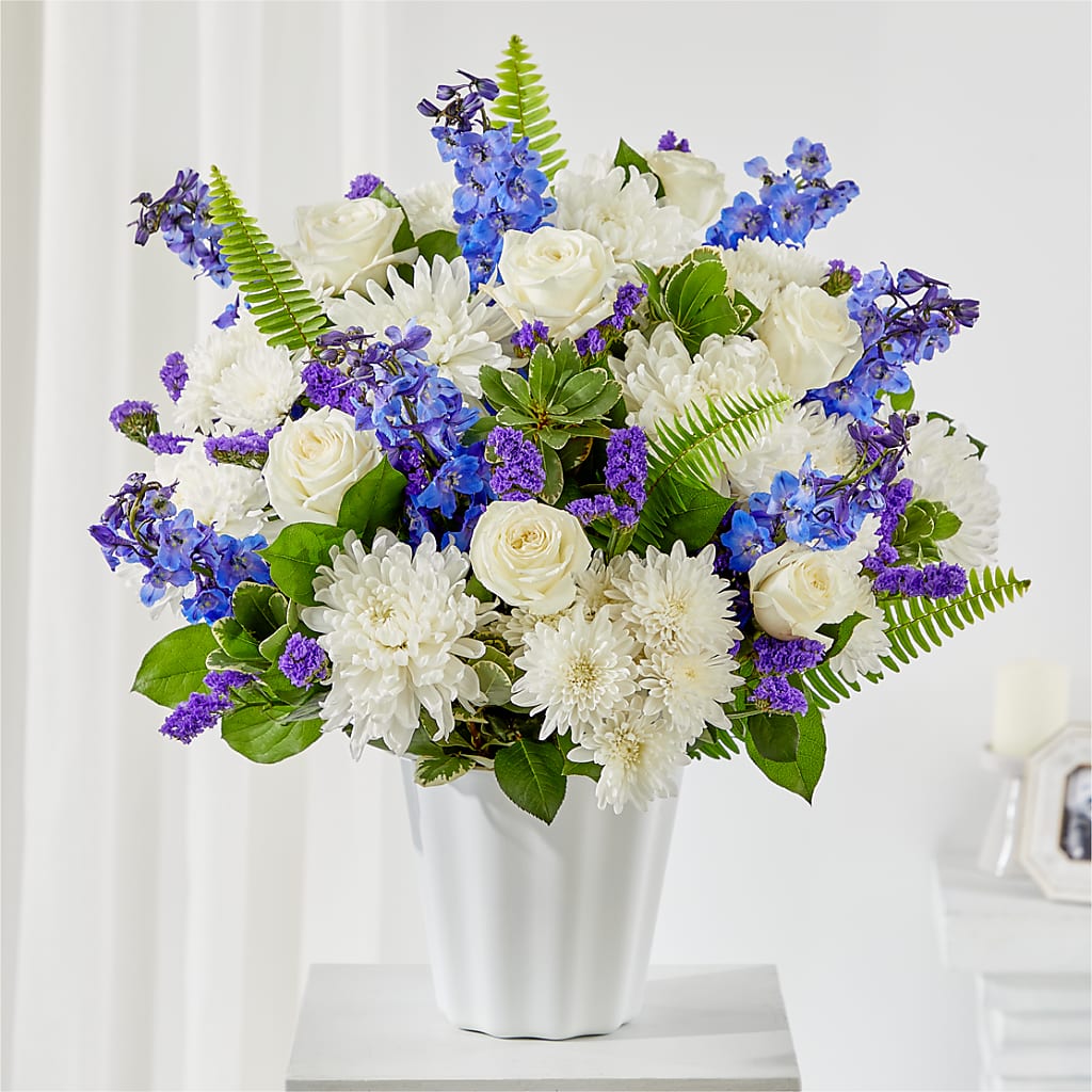 Hold Dear Tabletop Basket – Lumaya Florals, Rock Hill SC
