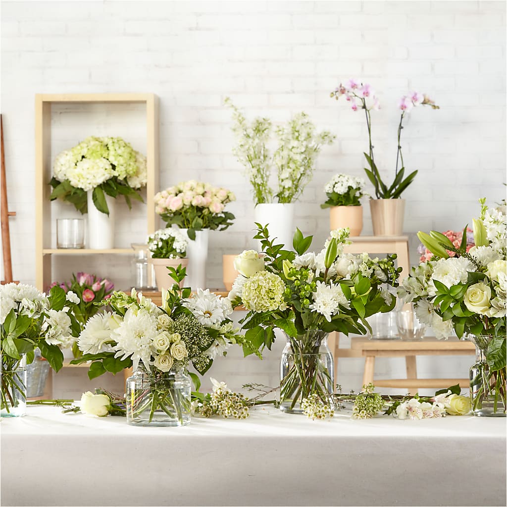 Classic Ivory – A Florist Original – Lumaya Florals, Rock Hill SC