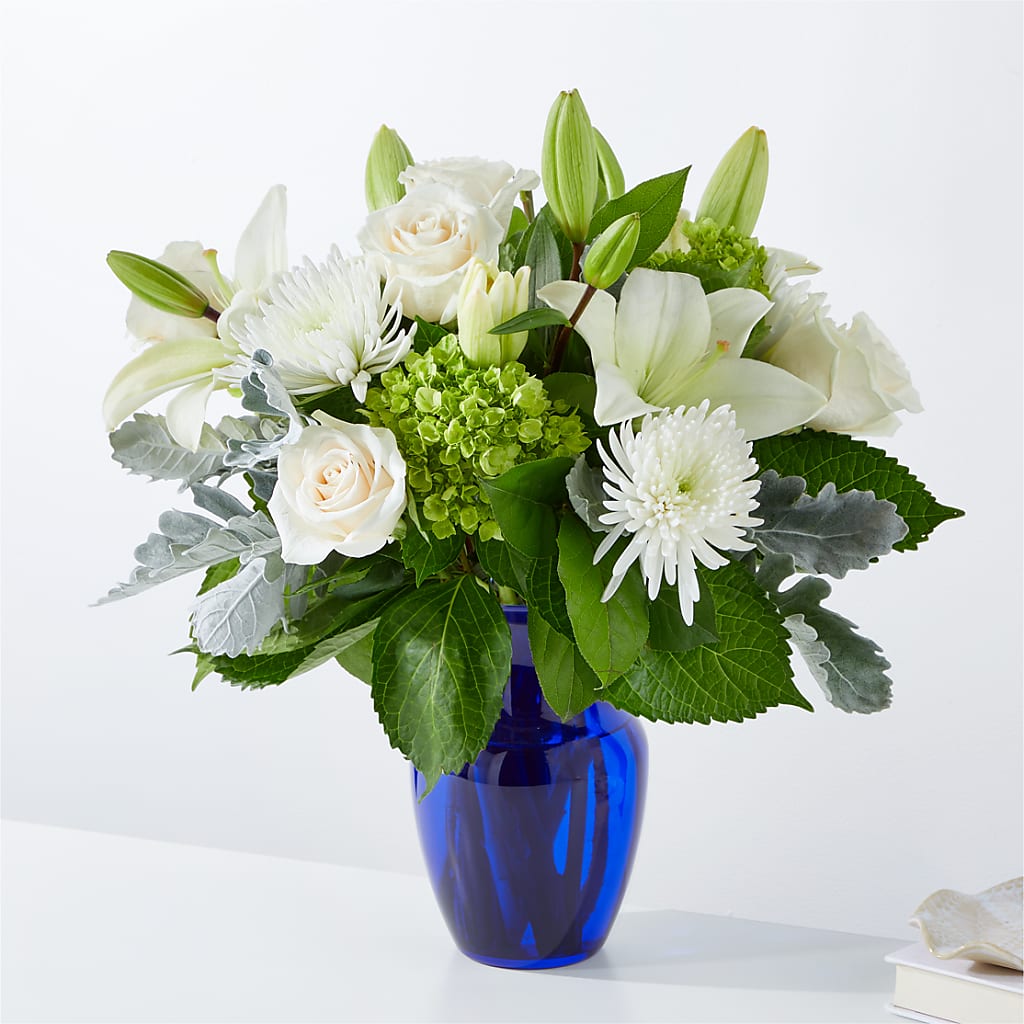 Snowy Dreams Bouquet – Lumaya Florals, Rock Hill SC