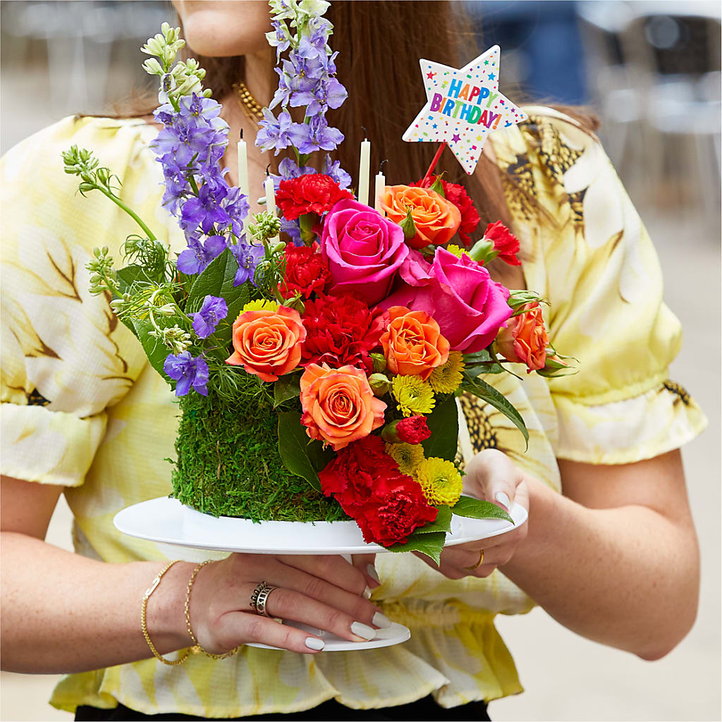 Best Year Yet Floral Cake – Lumaya Florals, Rock Hill SC