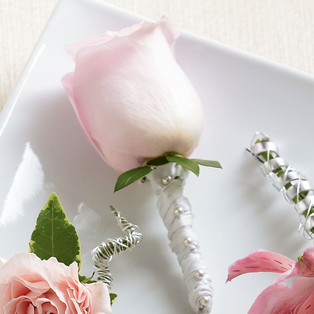 Pink Rose Boutonniere – Lumaya Florals, Rock Hill SC