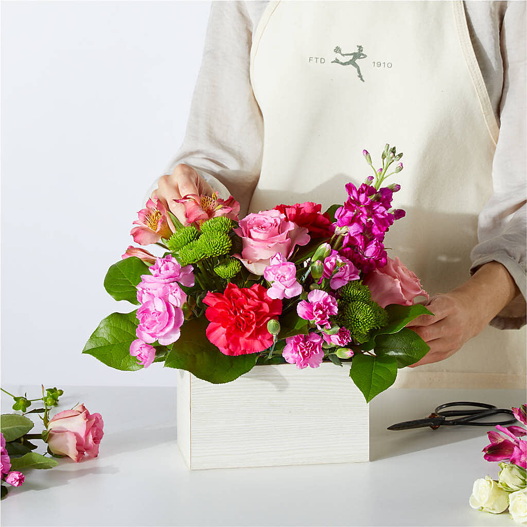 Sweetberry Box – A Florist Original –  Lumaya Florals, Rock Hill SC