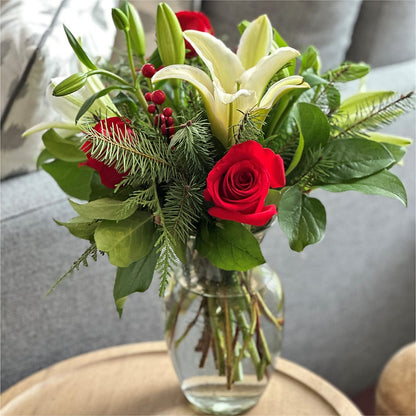 Sparkling Snowflakes Bouquet –  Lumaya Florals, Rock Hill SC