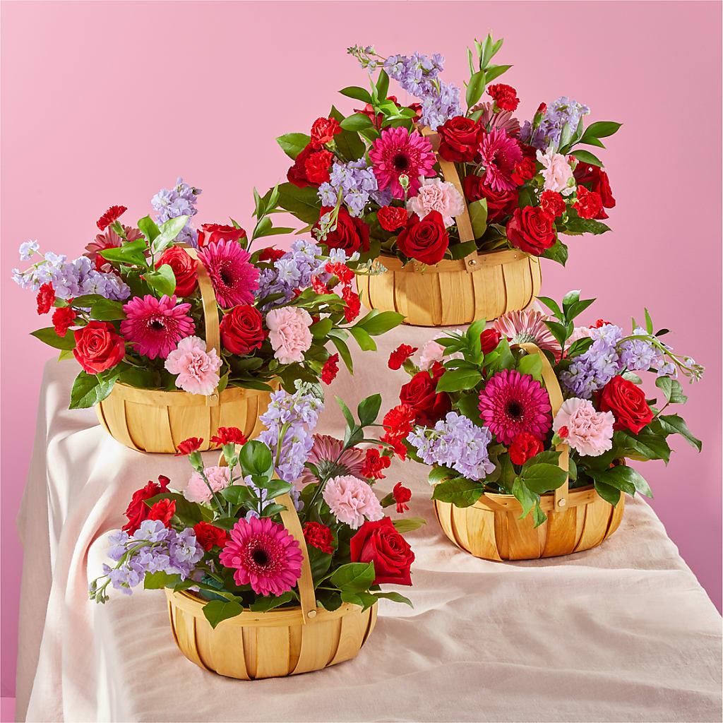 Pink Picnic Basket –  Lumaya Florals, Rock Hill SC