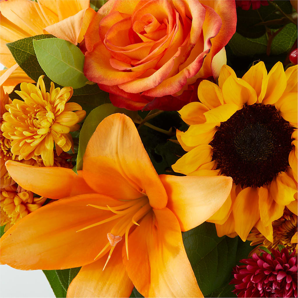 Grateful Centerpiece –  Lumaya Florals, Rock Hill SC