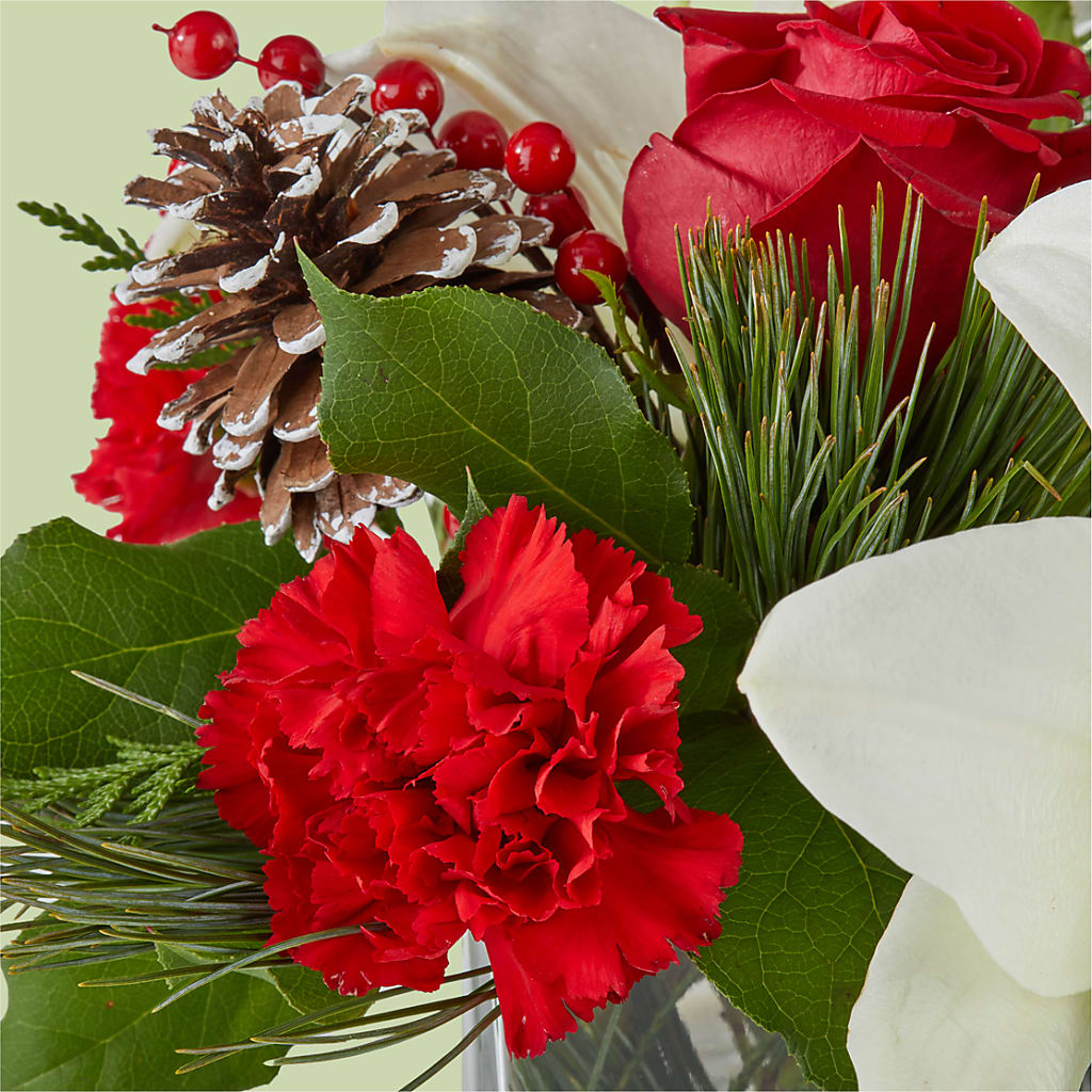 Glistening Icicles Bouquet –  Lumaya Florals, Rock Hill SC