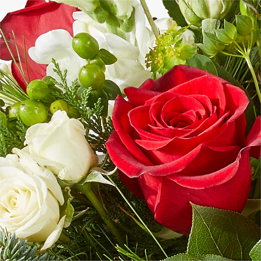Deck the Halls Bouquet –  Lumaya Florals, Rock Hill SC