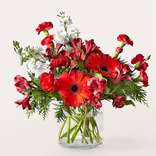 Holidaisy Bouquet –  Lumaya Florals, Rock Hill SC